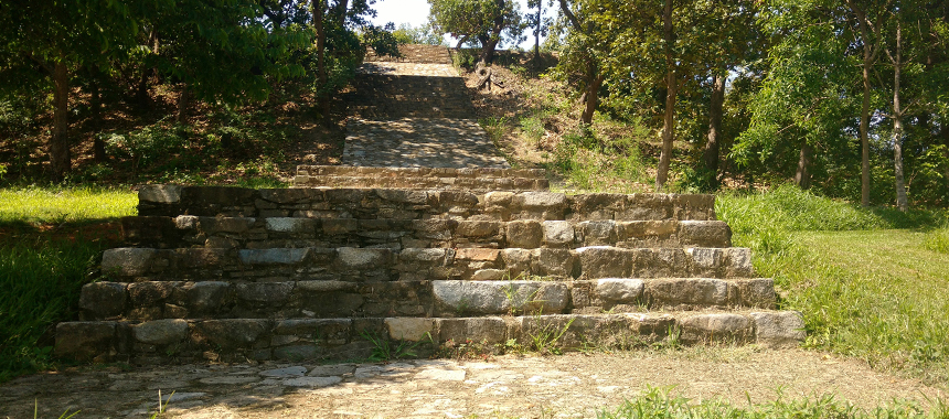 Tehuacalco Archaelogical Site Tour